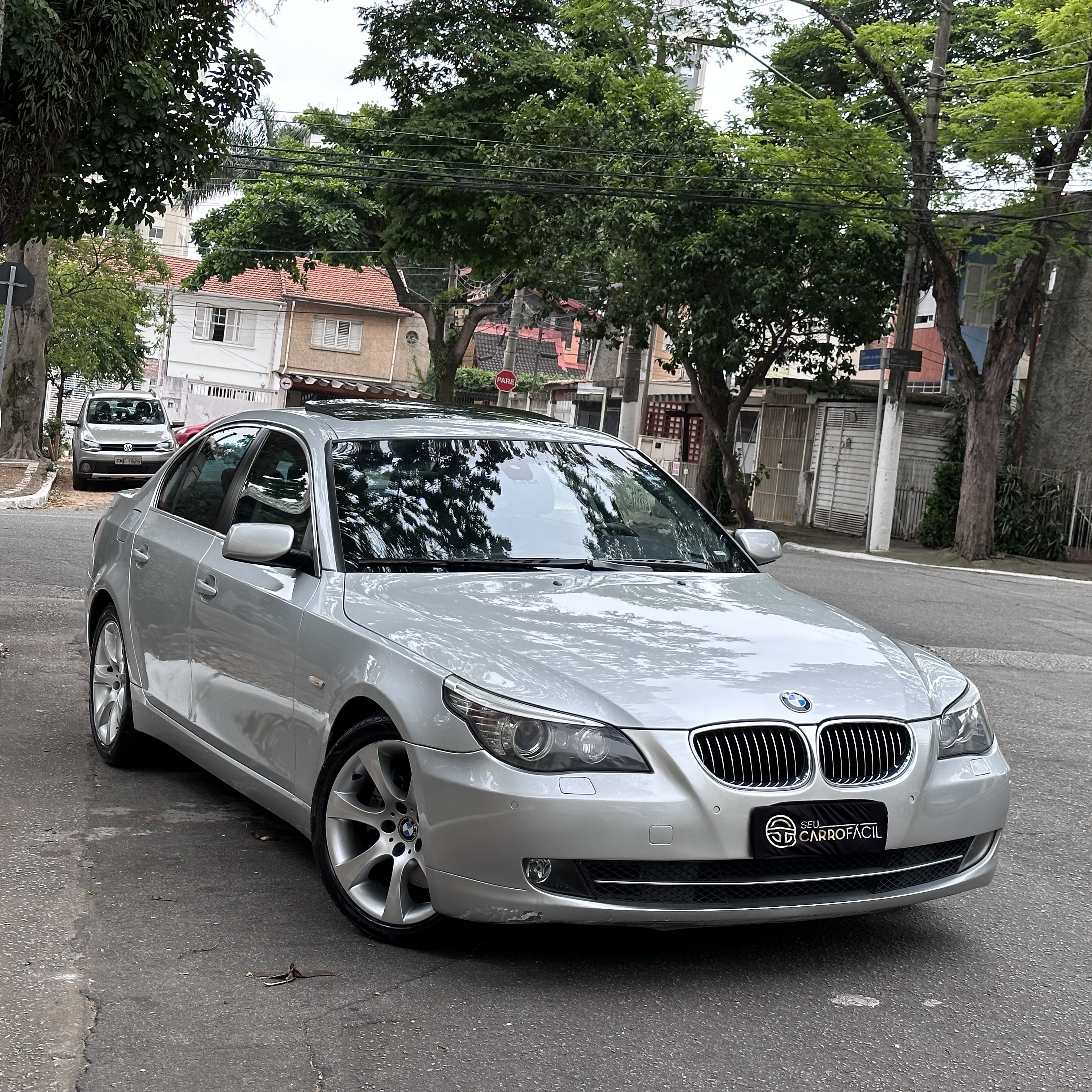 BMW 550i 4.8 32v