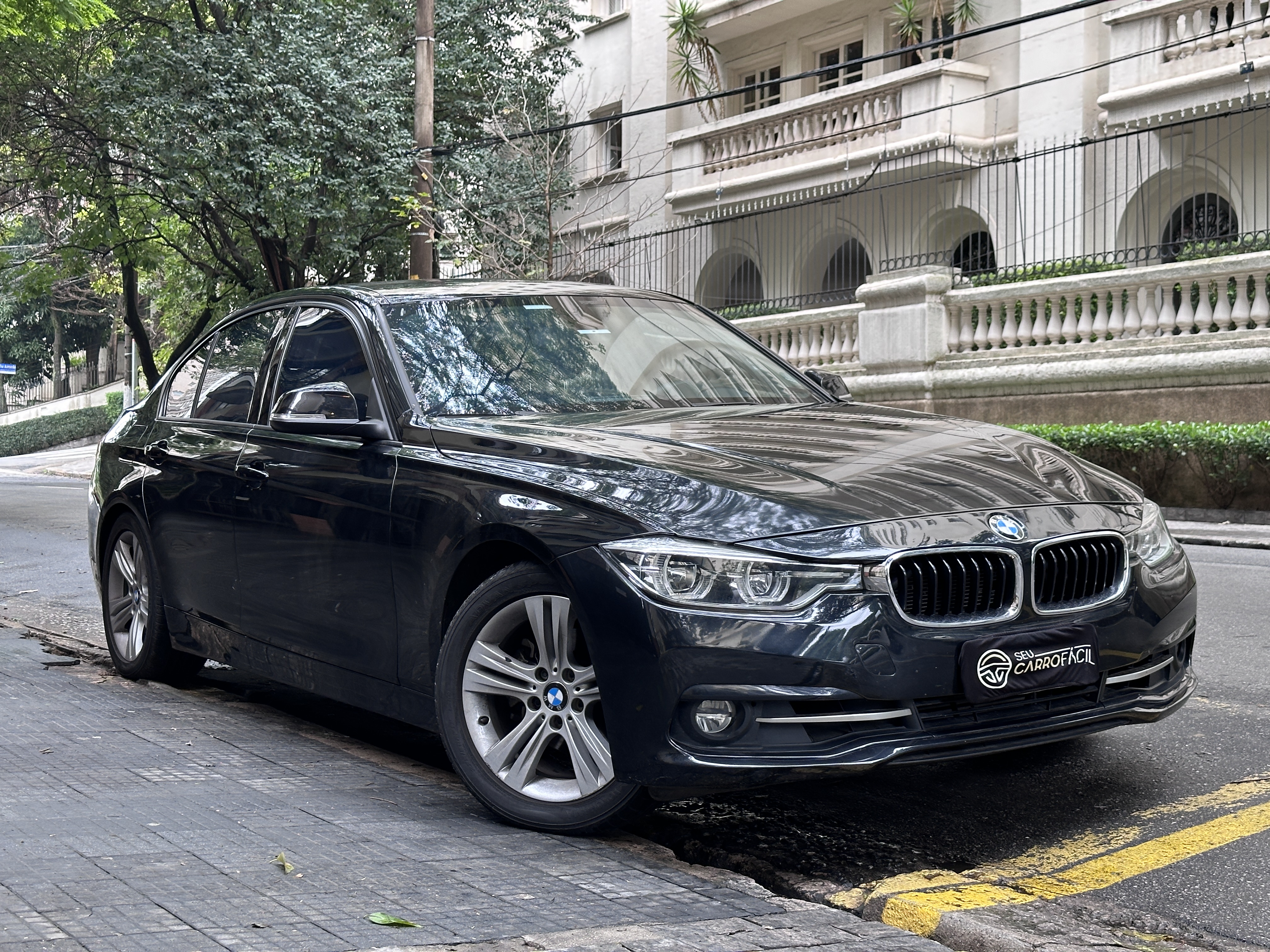 BMW 320i Sport ActiveFlex Blindado