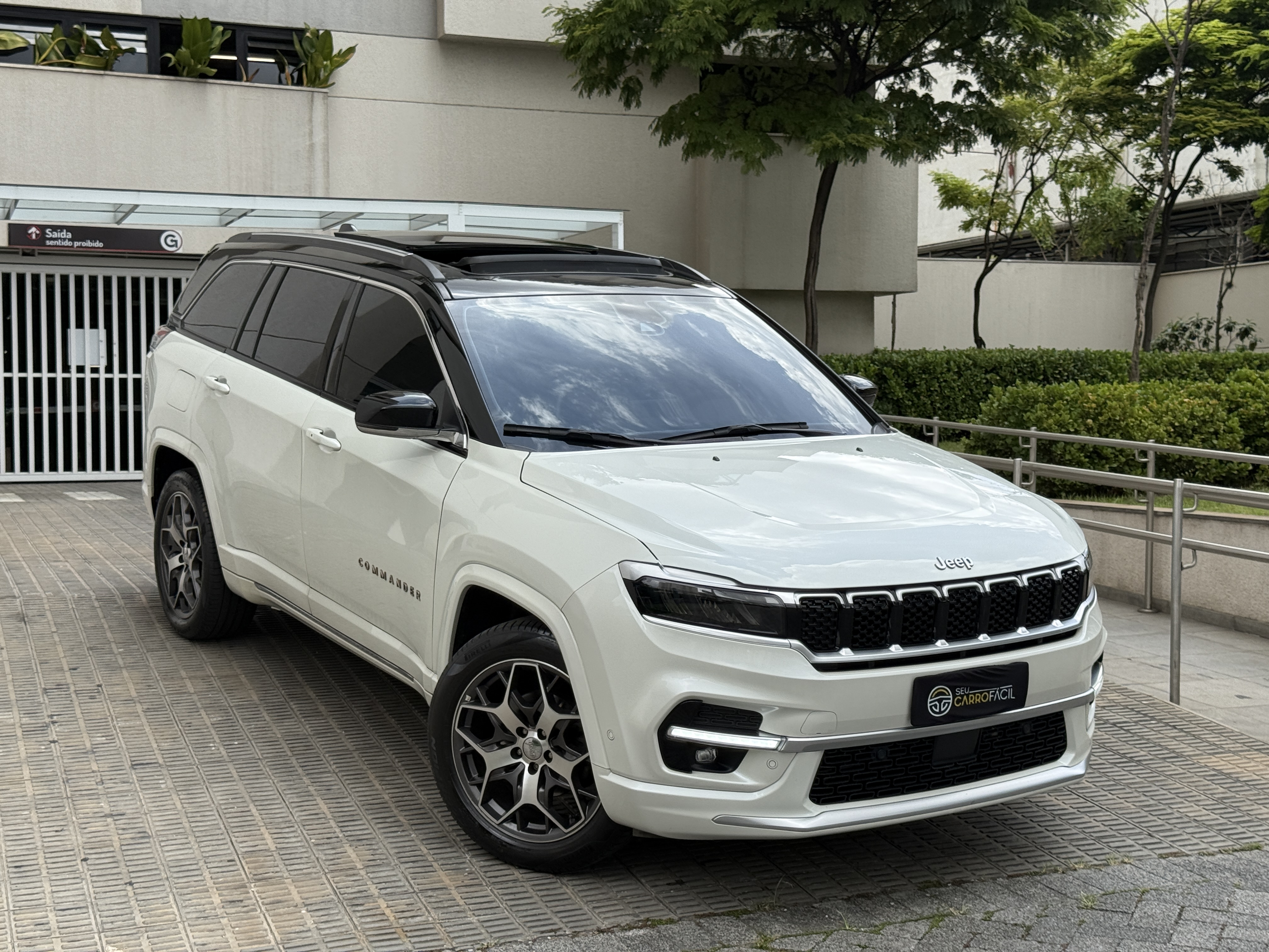 Jeep Commander Overland T270