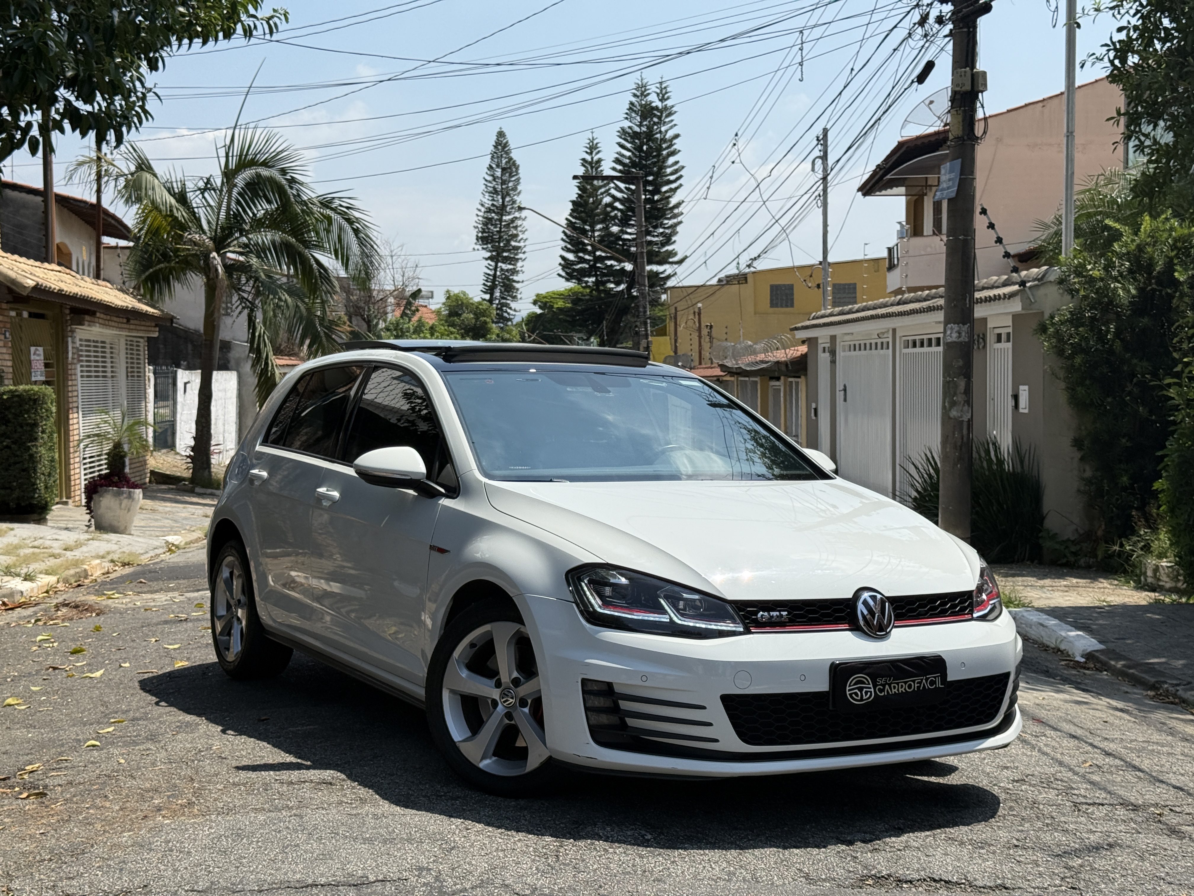Volkswagen Golf GTI