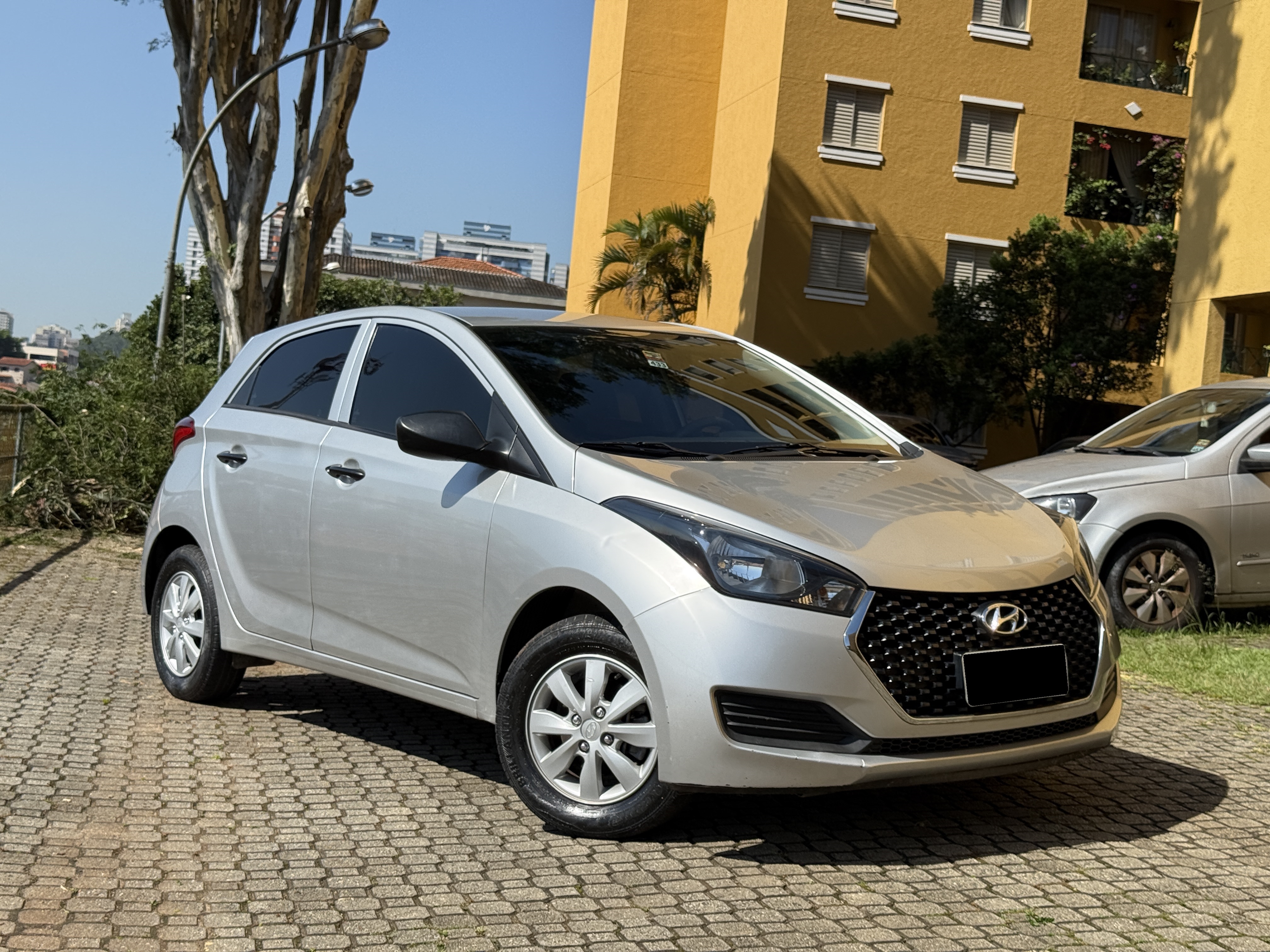 Hyundai HB20 Unique 1.0 MT