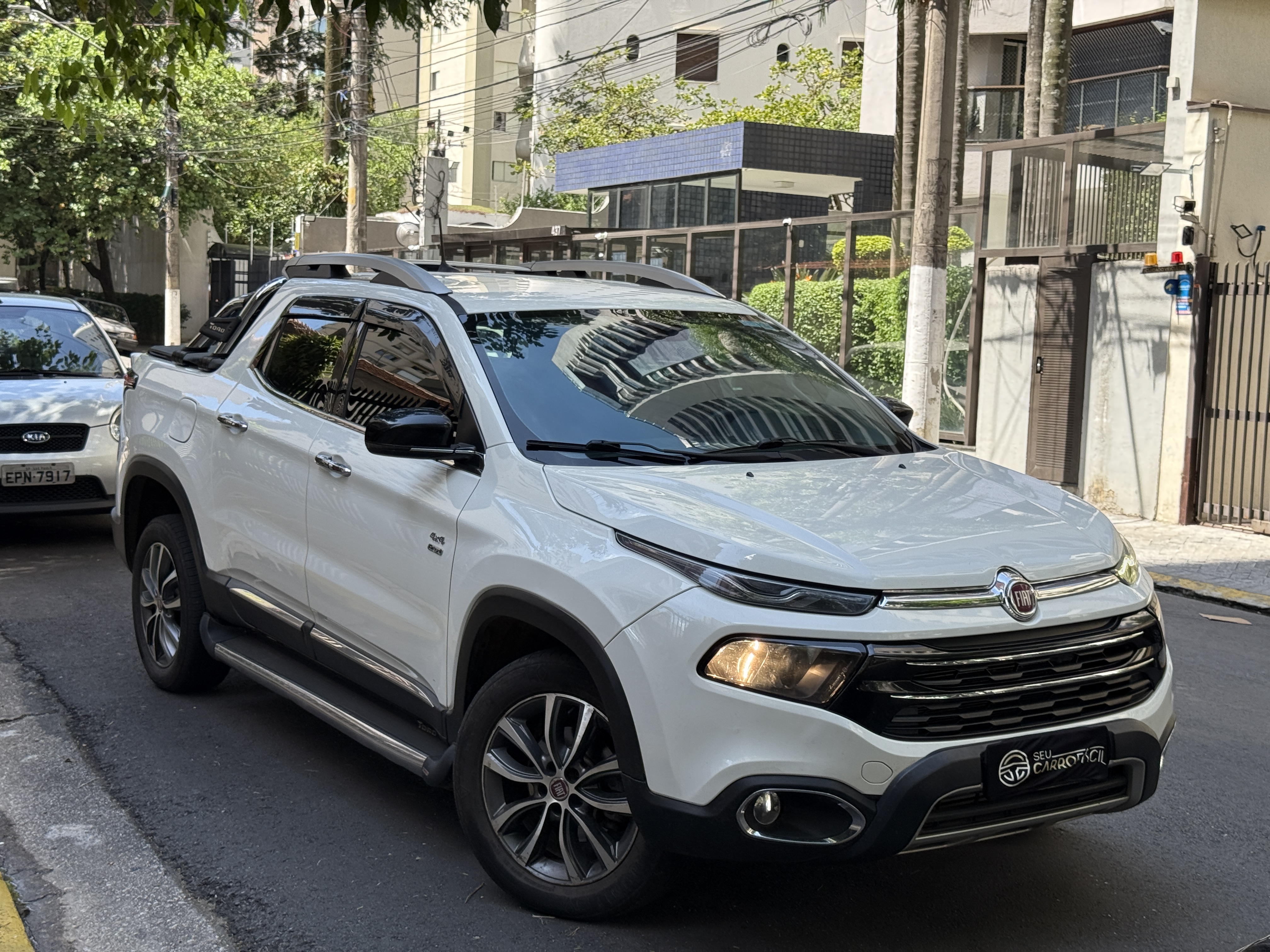 Fiat Toro Volcano AT9