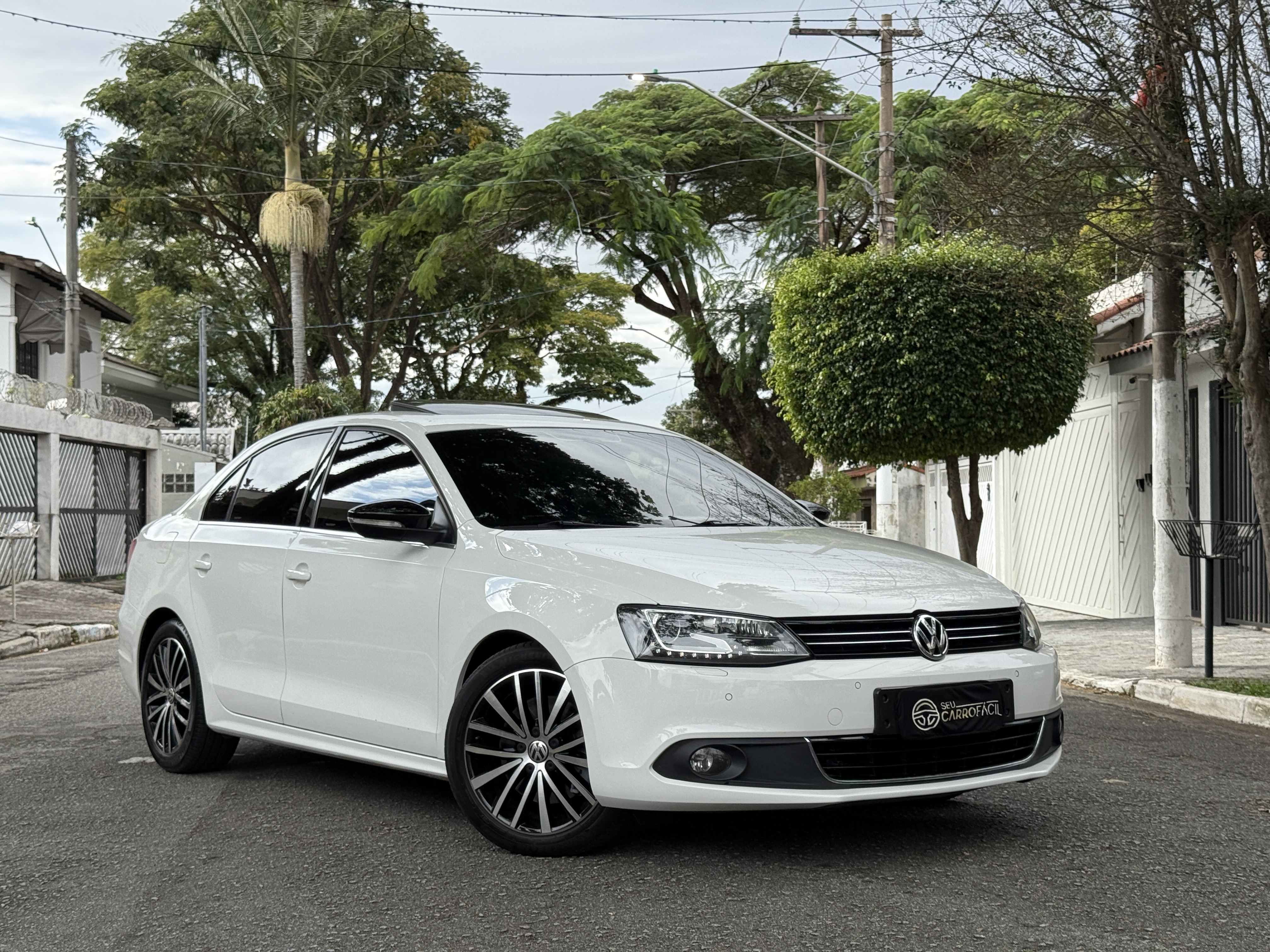Volkswagen Jetta Highline - 